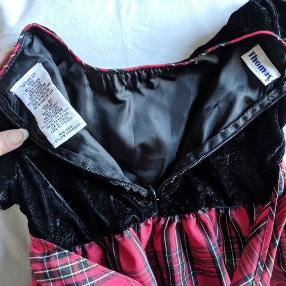 Like new Thomas Holiday dress size 3T - Picture 9 of 9